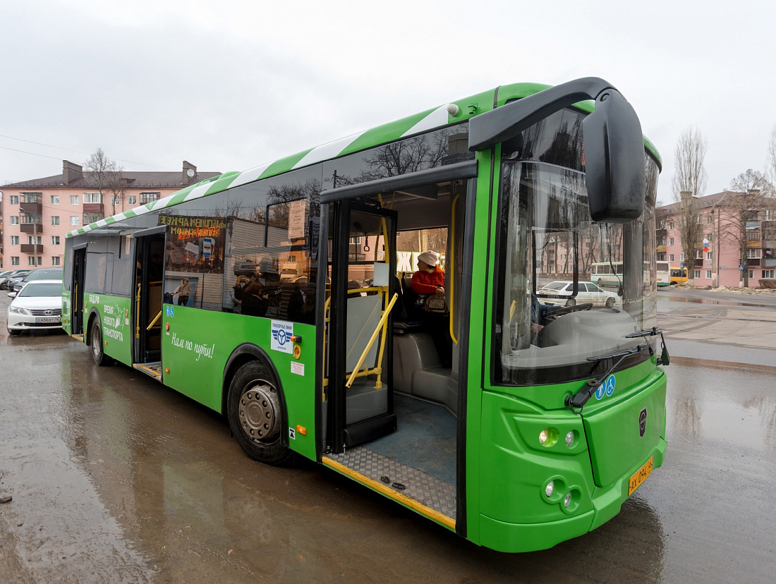автобус турист. люди в автобусе. Fuel cell bus in 2021. Hydrogen fuel cell bus. автобус для путешествий.